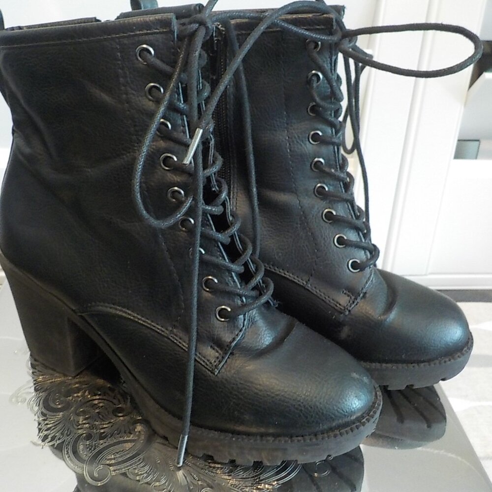 Zigi soho black ladies boots